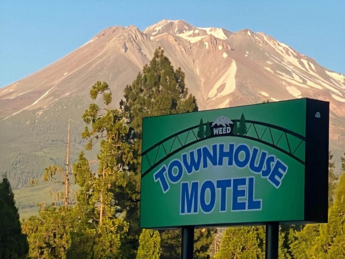 Townhouse Motel Weed Exterior foto